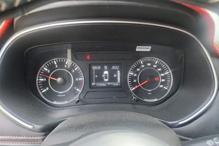 Used Dongfeng Fengon 500 2022 1.5L CVT Enjoyment Version Instrument Cluster