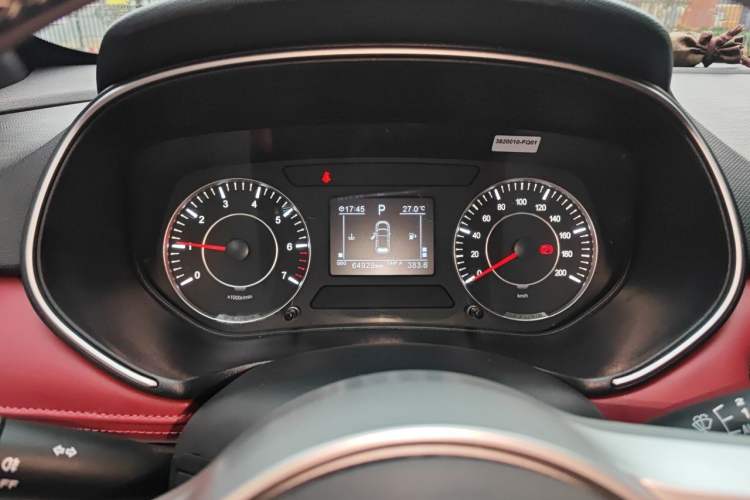 Used Dongfeng Fengon 500 2022 1.5L CVT Luxury Edition Instrument Cluster