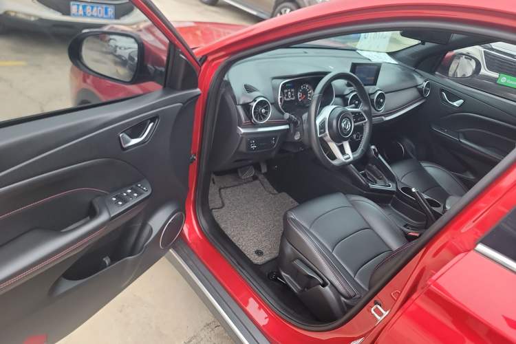 Used Dongfeng Fengon 500 2022 1.5L CVT Enjoyment Version Interior 3