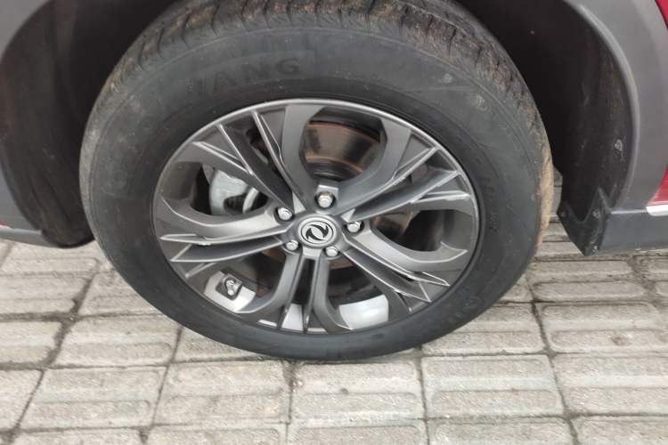 Used Dongfeng Fengon 500 2022 1.5T CVT Comfort Edition Left Front Wheel Hub
