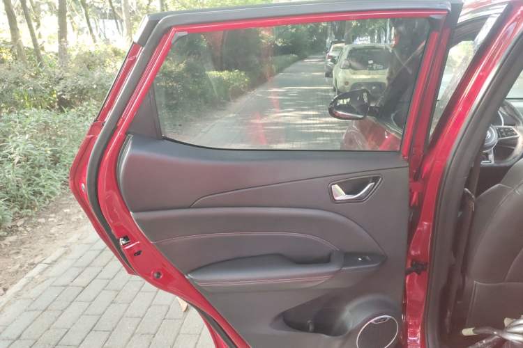 Used Dongfeng Fengon 500 2022 1.5T CVT Comfort Edition Left Rear Door Interior