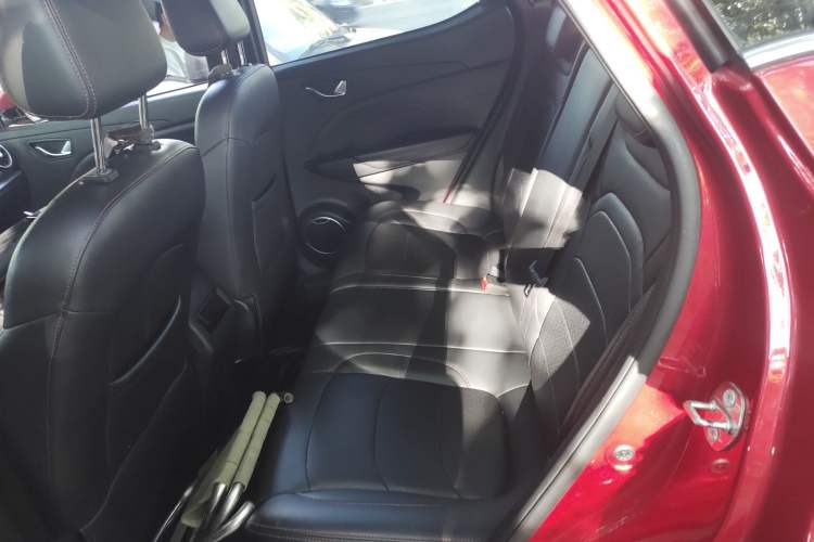 Used Dongfeng Fengon 500 2022 1.5T CVT Comfort Edition Left Rear Seat