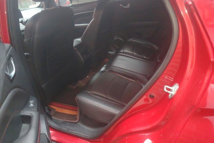 Used Dongfeng Fengon 500 2022 1.5L Manual Enjoyment Model Left Rear Seat