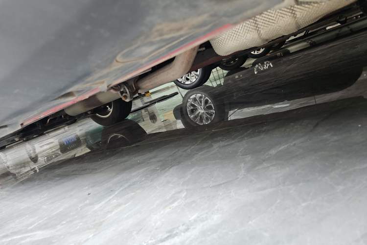 Used Dongfeng Fengon 500 2022 1.5L CVT Enjoyment Version Left Side Sill