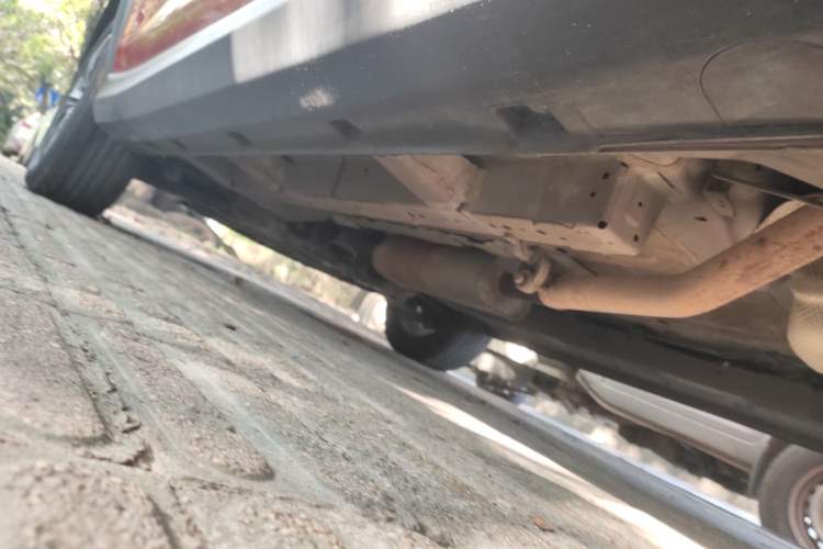 Used Dongfeng Fengon 500 2022 1.5T CVT Comfort Edition Left Side Sill