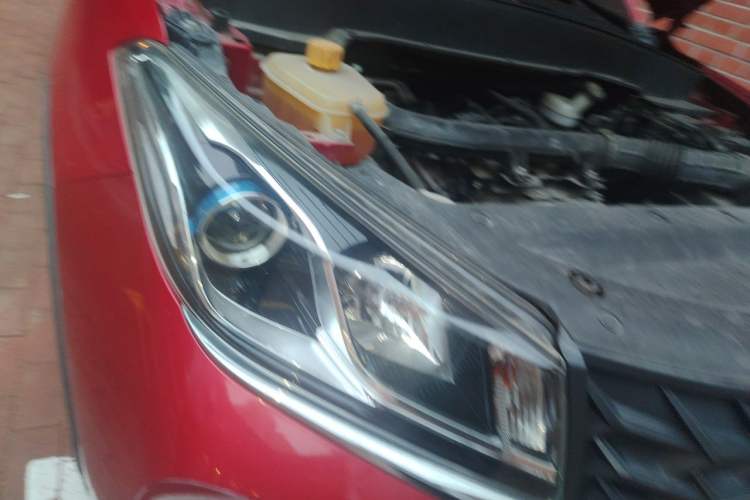 Used Dongfeng Fengon 500 2022 1.5L Manual Enjoyment Model Right Front Headlight