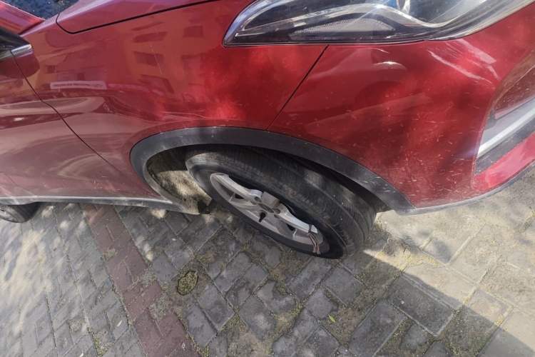 Used Dongfeng Fengon 500 2022 1.5L CVT Enjoyment Version Right Front Wheel Hub