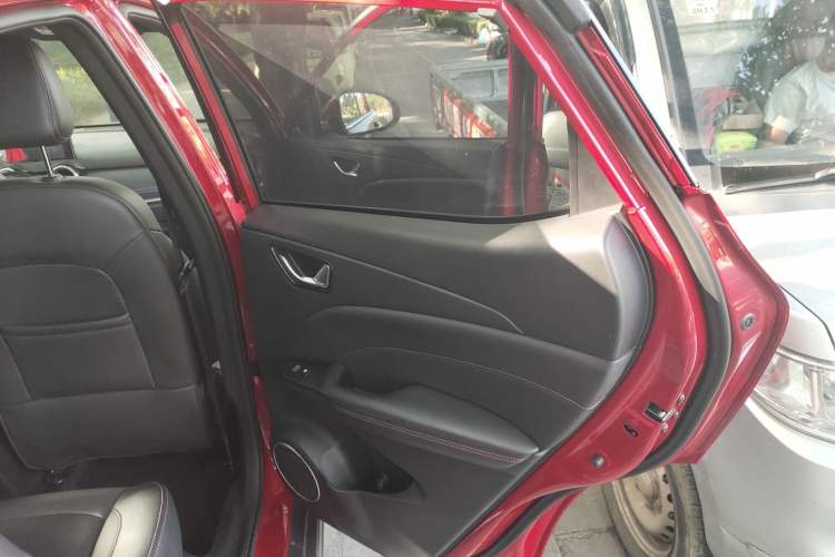 Used Dongfeng Fengon 500 2022 1.5T CVT Comfort Edition Right Rear Door Interior