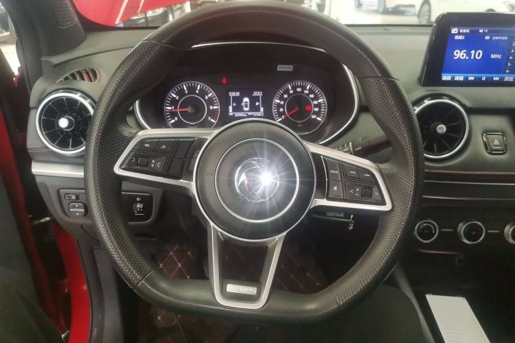 Used Dongfeng Fengon 500 2022 1.5L Manual Enjoyment Model Steering Wheel