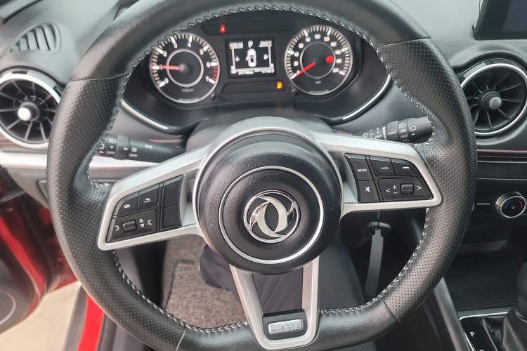 Used Dongfeng Fengon 500 2022 1.5L CVT Enjoyment Version Steering Wheel
