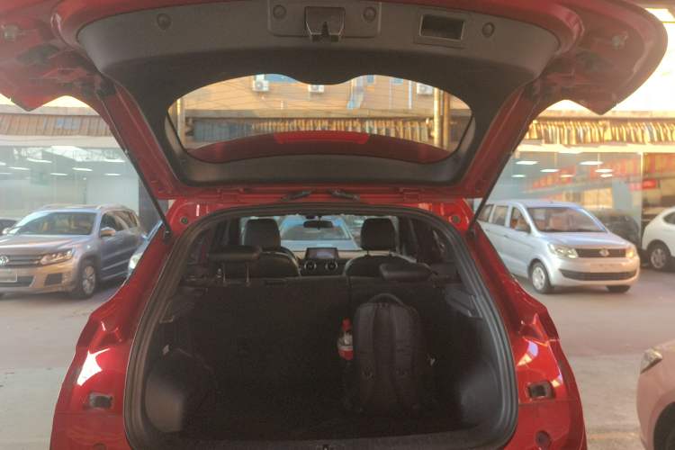 Used Dongfeng Fengon 500 2022 1.5T CVT Smart Enjoyment Version Trunk