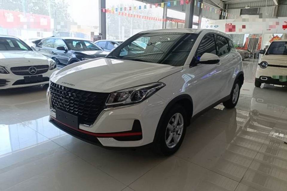 Dongfeng Fengon 500 2022