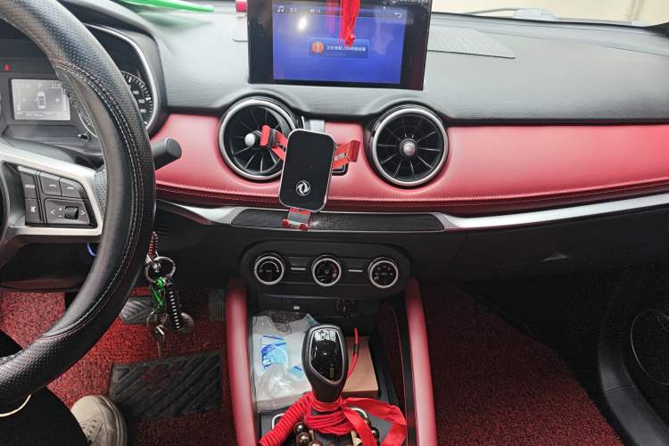 Used Dongfeng Fengon 500 2022 1.5L CVT Enjoyment Version Audio And AC Panel