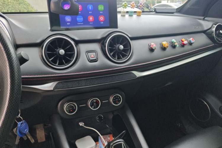 Used Dongfeng Fengon 500 2022 1.5L CVT Enjoyment Version Audio And AC Panel