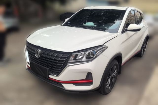 Ojetý Dongfeng Fengon 500 2022 1.5T CVT Comfort Edition