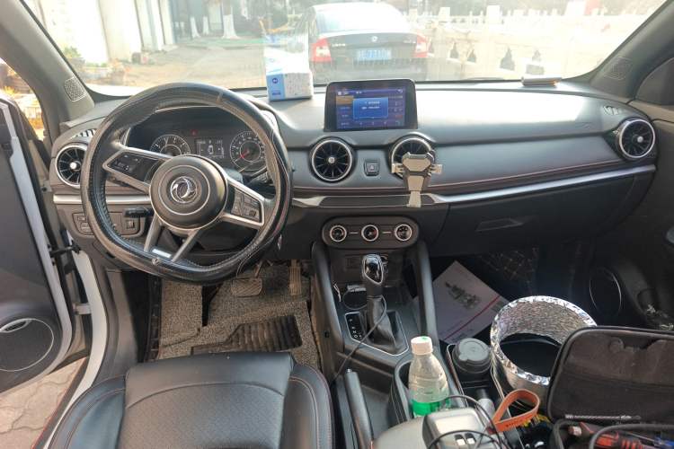 Used Dongfeng Fengon 500 2022 1.5L CVT Enjoyment Version Center Console