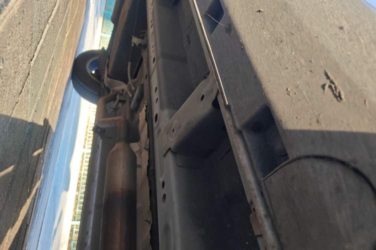 Used Dongfeng Fengon 500 2022 1.5L Manual Enjoyment Model Chassis Front Right