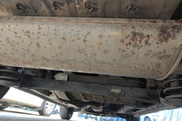 Used Dongfeng Fengon 500 2022 1.5T Manual Enjoyment Model Chassis Rear