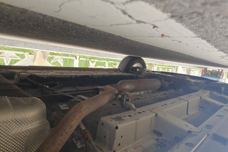 Used Dongfeng Fengon 500 2022 1.5L Manual Enjoyment Model Chassis Rear Left