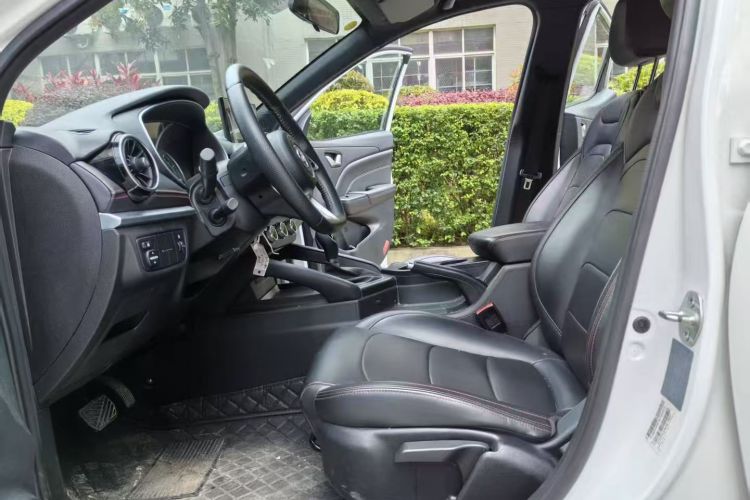 Used Dongfeng Fengon 500 2022 1.5L CVT Enjoyment Version Driver Seat