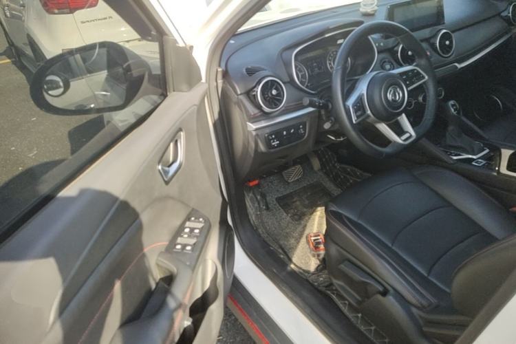 Used Dongfeng Fengon 500 2022 1.5T CVT Comfort Edition Driver Seat