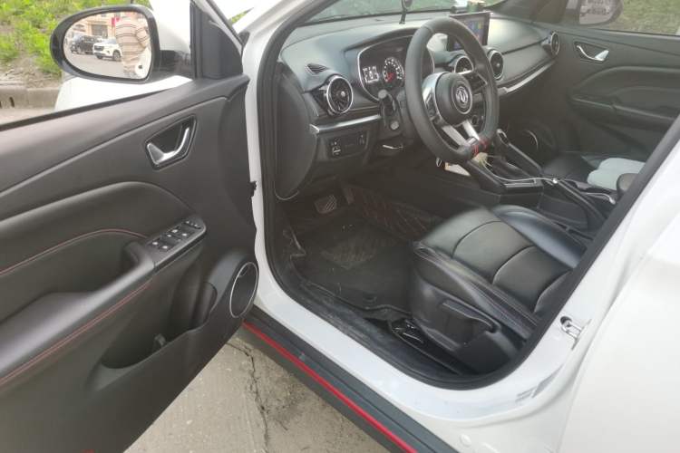 Used Dongfeng Fengon 500 2022 1.5L CVT Enjoyment Version Driver Seat