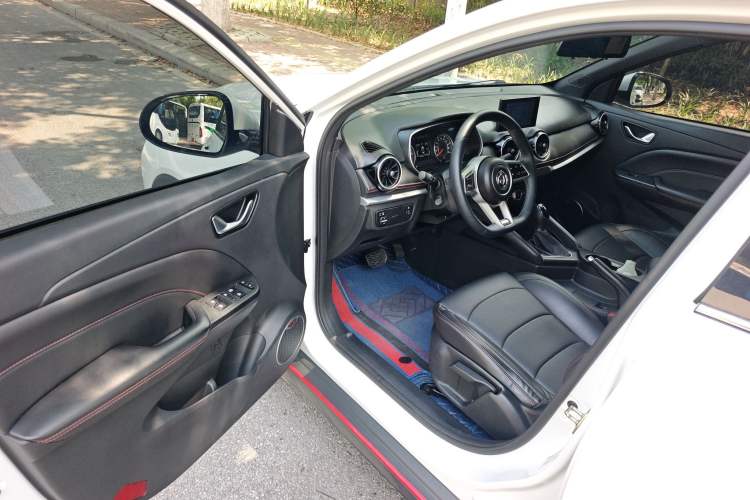Used Dongfeng Fengon 500 2022 1.5L CVT Enjoyment Version Driver Seat