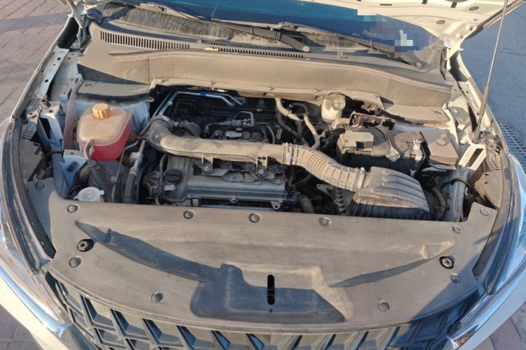 Used Dongfeng Fengon 500 2022 1.5L Manual Enjoyment Model Engine Bay