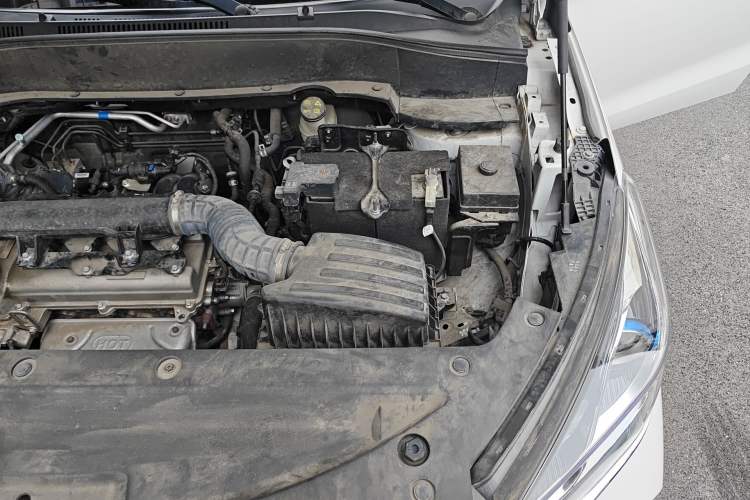 Used Dongfeng Fengon 500 2022 1.5L CVT Enjoyment Version Engine Bay Left