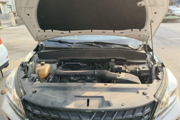 Used Dongfeng Fengon 500 2022 1.5L Manual Enjoyment Model Engine Bay