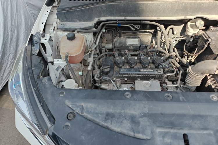 Used Dongfeng Fengon 500 2022 1.5T Manual Enjoyment Model Engine Bay Right