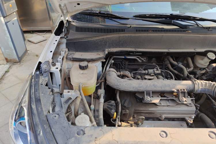 Used Dongfeng Fengon 500 2022 1.5L CVT Enjoyment Version Engine Bay Right