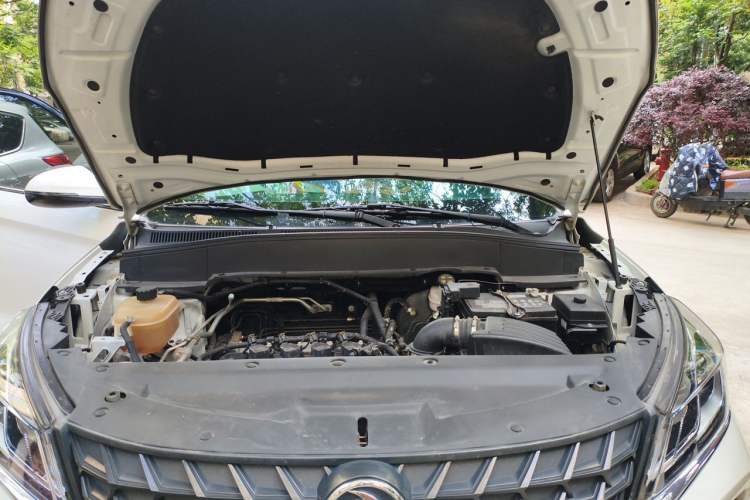 Used Dongfeng Fengon 500 2022 1.5T Manual Enjoyment Model Engine Bay