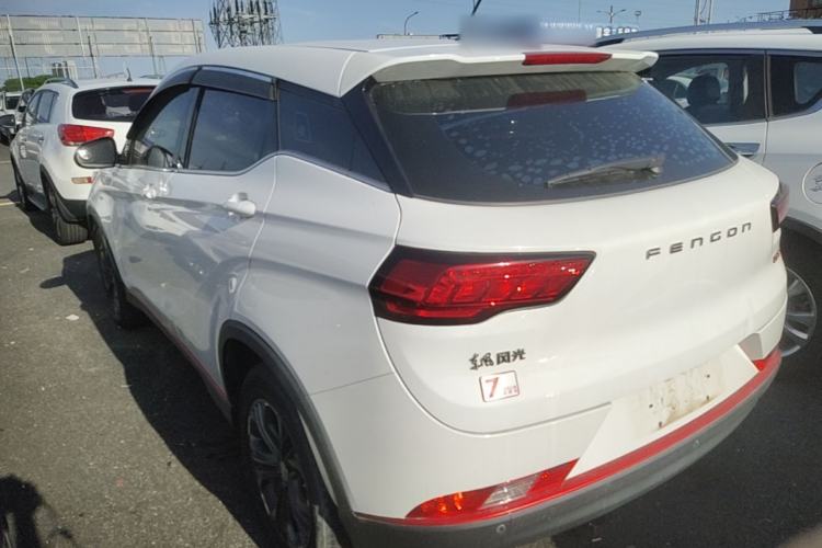Used Dongfeng Fengon 500 2022 1.5T CVT Comfort Edition Exterior 2