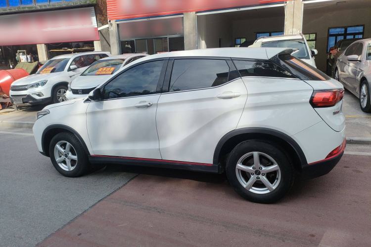 Used Dongfeng Fengon 500 2022 1.5L Manual Enjoyment Model Exterior 6