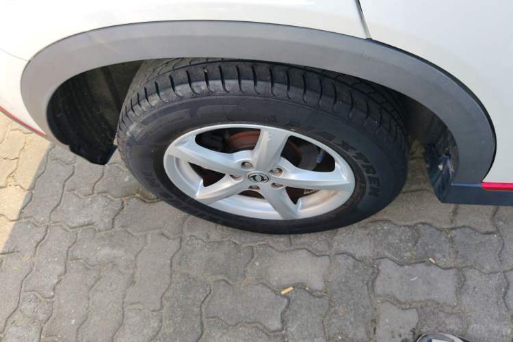 Used Dongfeng Fengon 500 2022 1.5L CVT Enjoyment Version Exterior 8