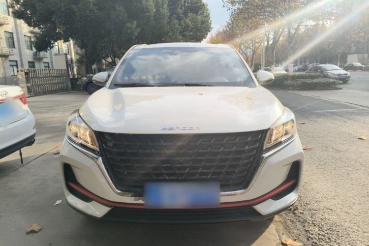 Used Dongfeng Fengon 500 2022 1.5L Manual Enjoyment Model Front