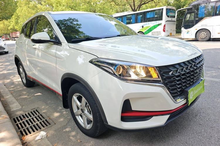 Used Dongfeng Fengon 500 2022 1.5L CVT Enjoyment Version Front Right 45 Deg