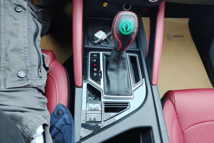 Used Dongfeng Fengon 500 2022 1.5T CVT Comfort Edition Gear Lever