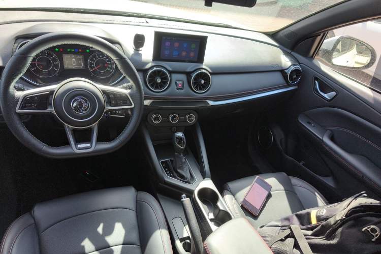 Used Dongfeng Fengon 500 2022 1.5L CVT Enjoyment Version Gear Lever