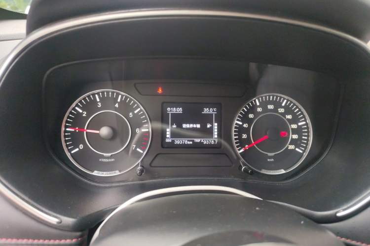 Used Dongfeng Fengon 500 2022 1.5L Manual Enjoyment Model Instrument Cluster