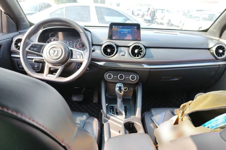 Used Dongfeng Fengon 500 2022 1.5L CVT Enjoyment Version Interior 2
