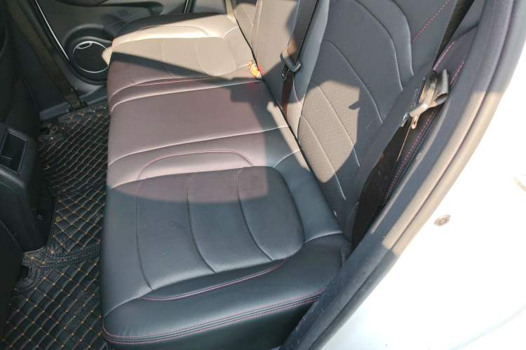 Used Dongfeng Fengon 500 2022 1.5L CVT Enjoyment Version Interior 4