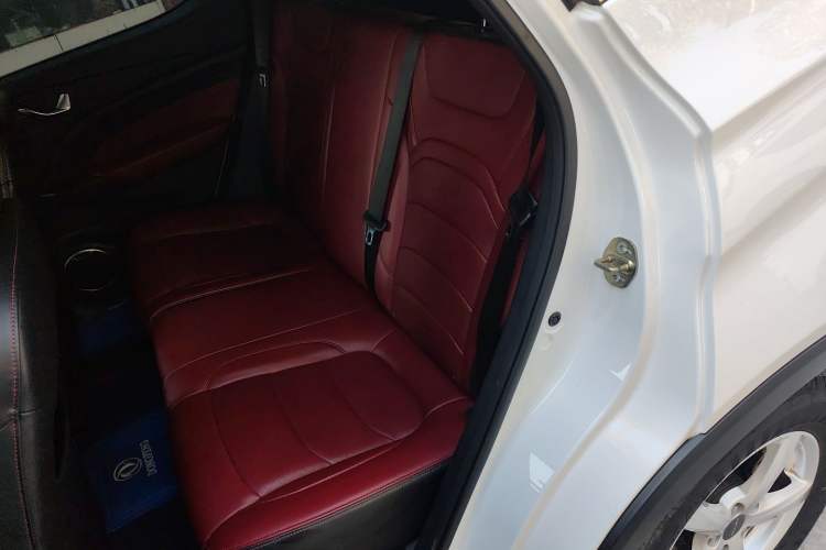 Used Dongfeng Fengon 500 2022 1.5L CVT Enjoyment Version Interior 4