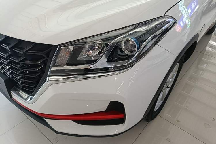 Used Dongfeng Fengon 500 2022 1.5L CVT Enjoyment Version Left Front Headlight