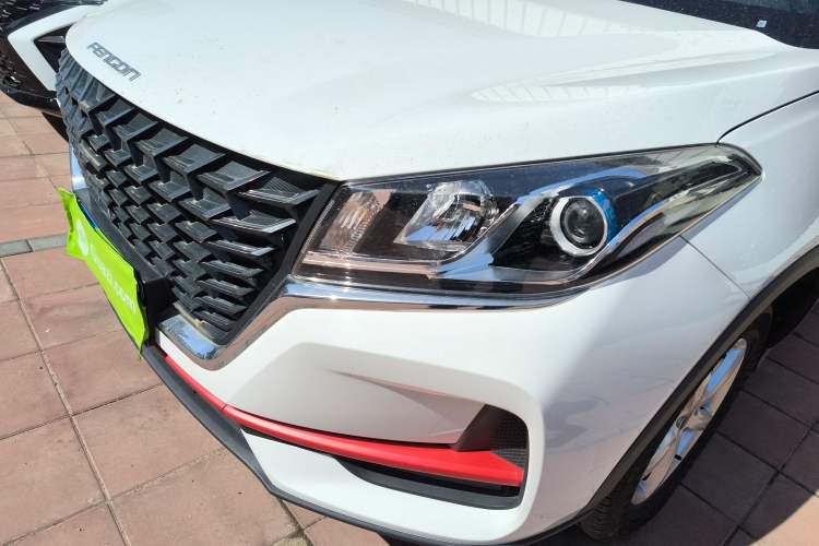 Used Dongfeng Fengon 500 2022 1.5L CVT Enjoyment Version Left Front Headlight