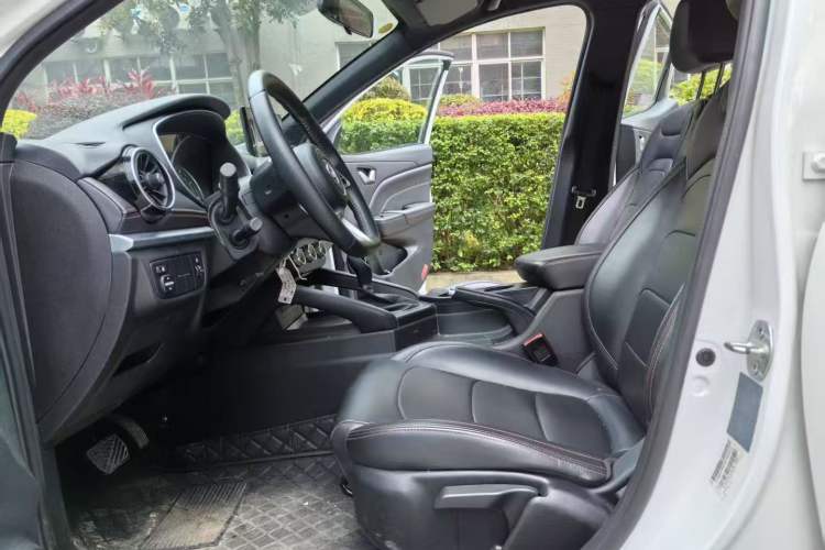 Used Dongfeng Fengon 500 2022 1.5L CVT Enjoyment Version Left Front Seat