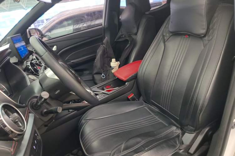 Used Dongfeng Fengon 500 2022 1.5T CVT Comfort Edition Left Front Seat