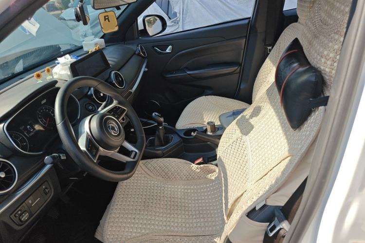 Used Dongfeng Fengon 500 2022 1.5T Manual Enjoyment Model Left Front Seat