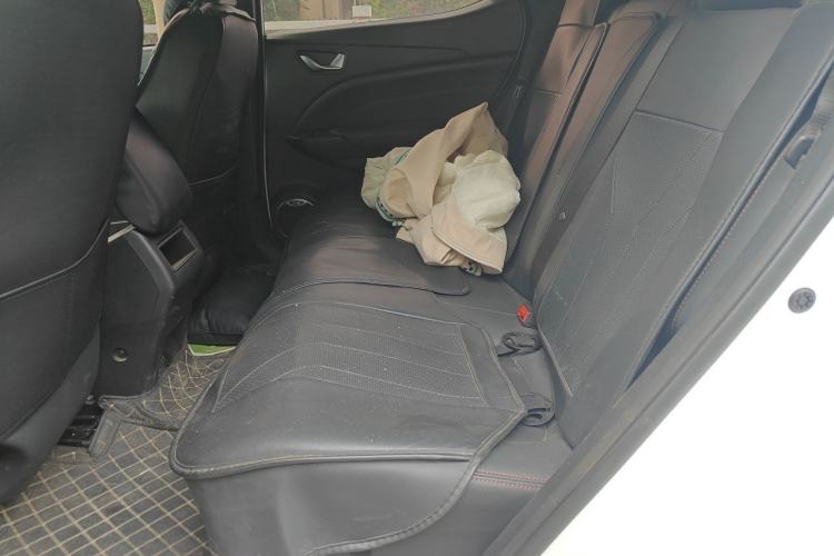 Used Dongfeng Fengon 500 2022 1.5L Manual Enjoyment Model Left Rear Seat